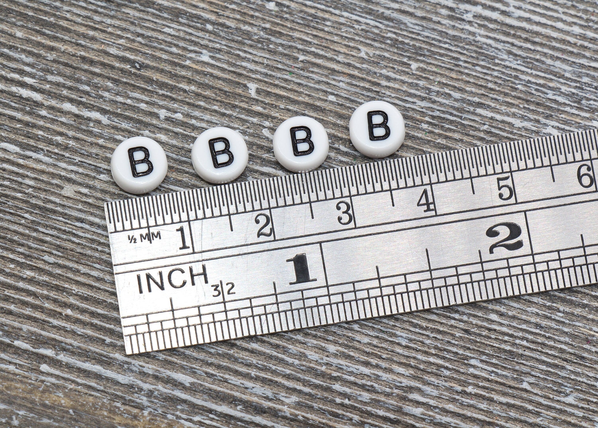 Letter B Alphabet Beads, White Alphabet Letter Beads, Acrylic White and Black Letters Beads, Round Acrylic Beads, Name Beads, Size 7mm