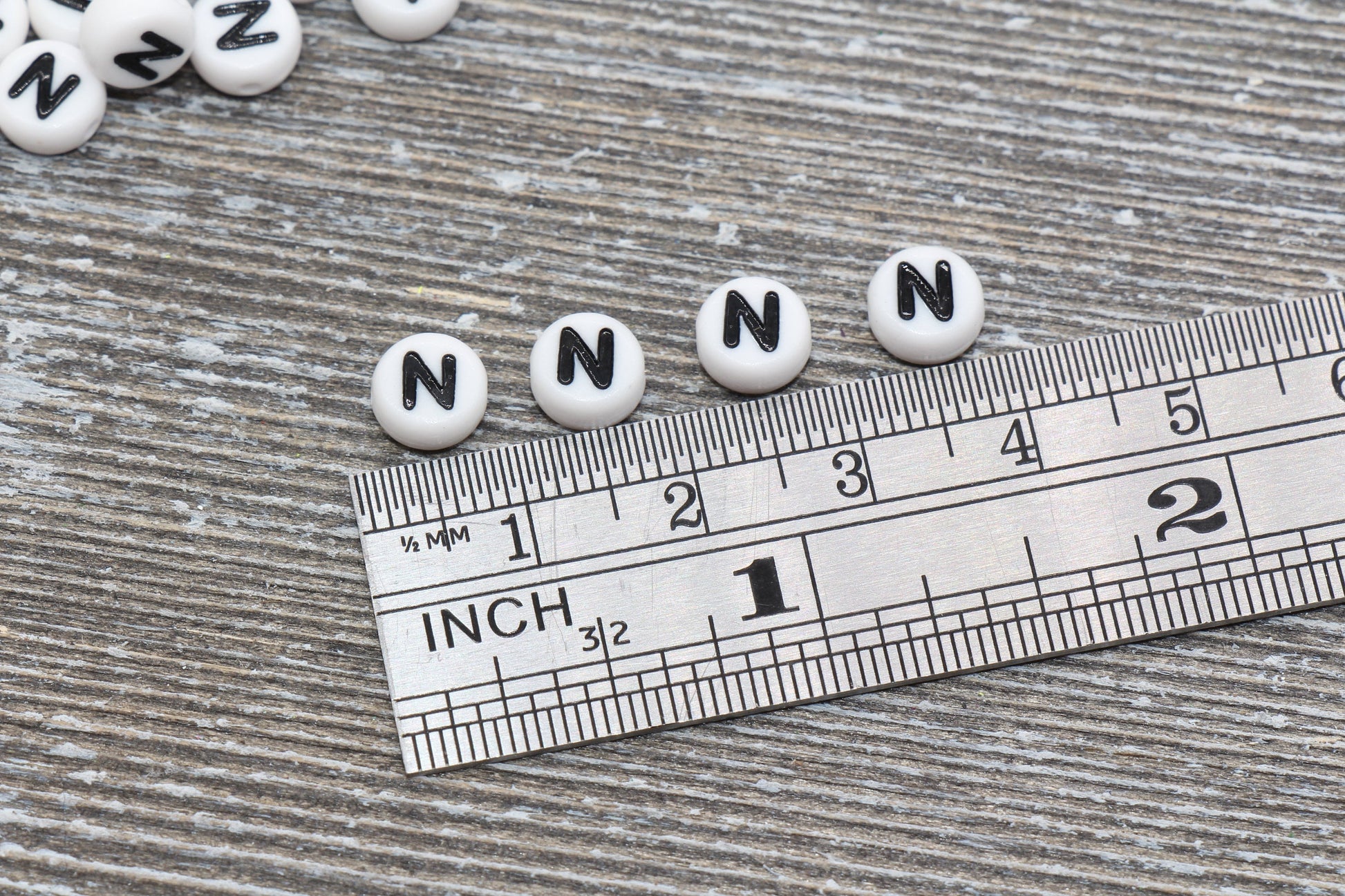 Letter N Alphabet Beads, White Alphabet Letter Beads, Acrylic White and Black Letters Beads, Round Acrylic Beads, Name Beads, Size 7mm