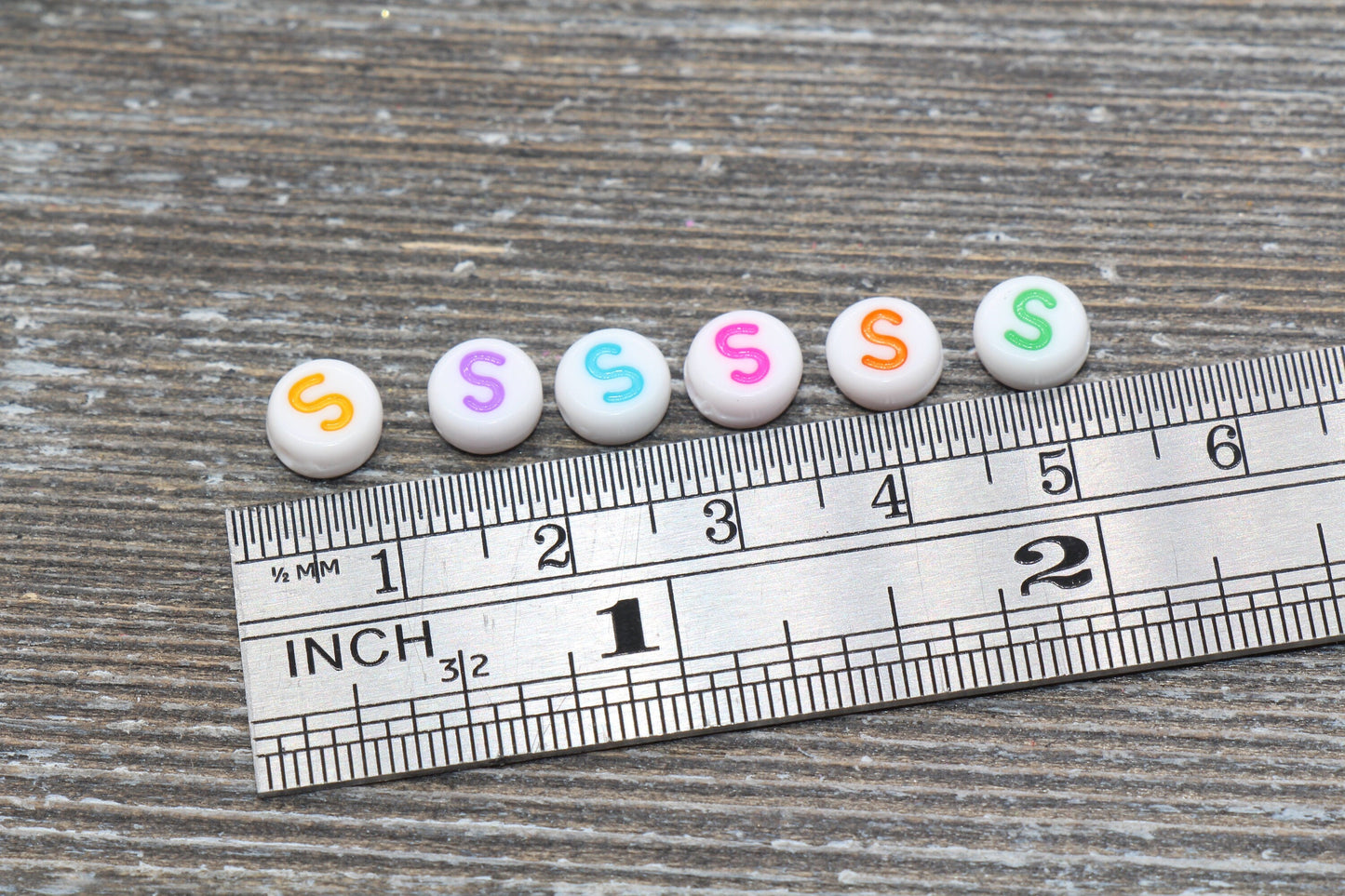 Letter S Alphabet Beads, Multicolored White Alphabet Letter Beads, Acrylic White Letters Beads, Round Acrylic Beads, Name Beads, Size 7mm