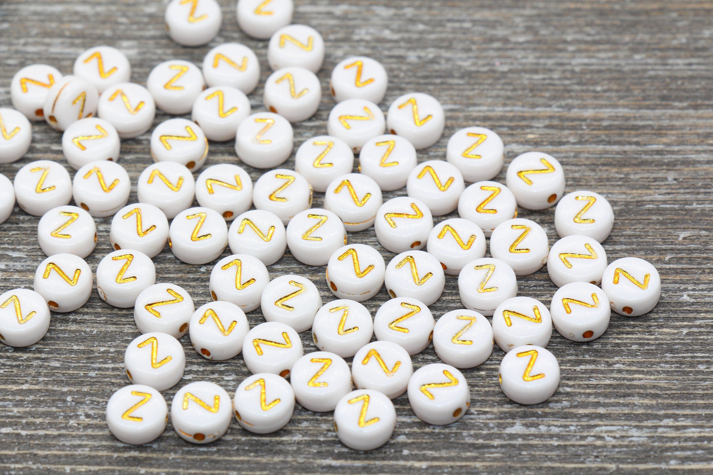 Letter Z Alphabet Beads, White and Gold Alphabet Letter Beads, Acrylic Gold Letters Beads, Round Acrylic Beads, Name Initial Beads, Size 7mm