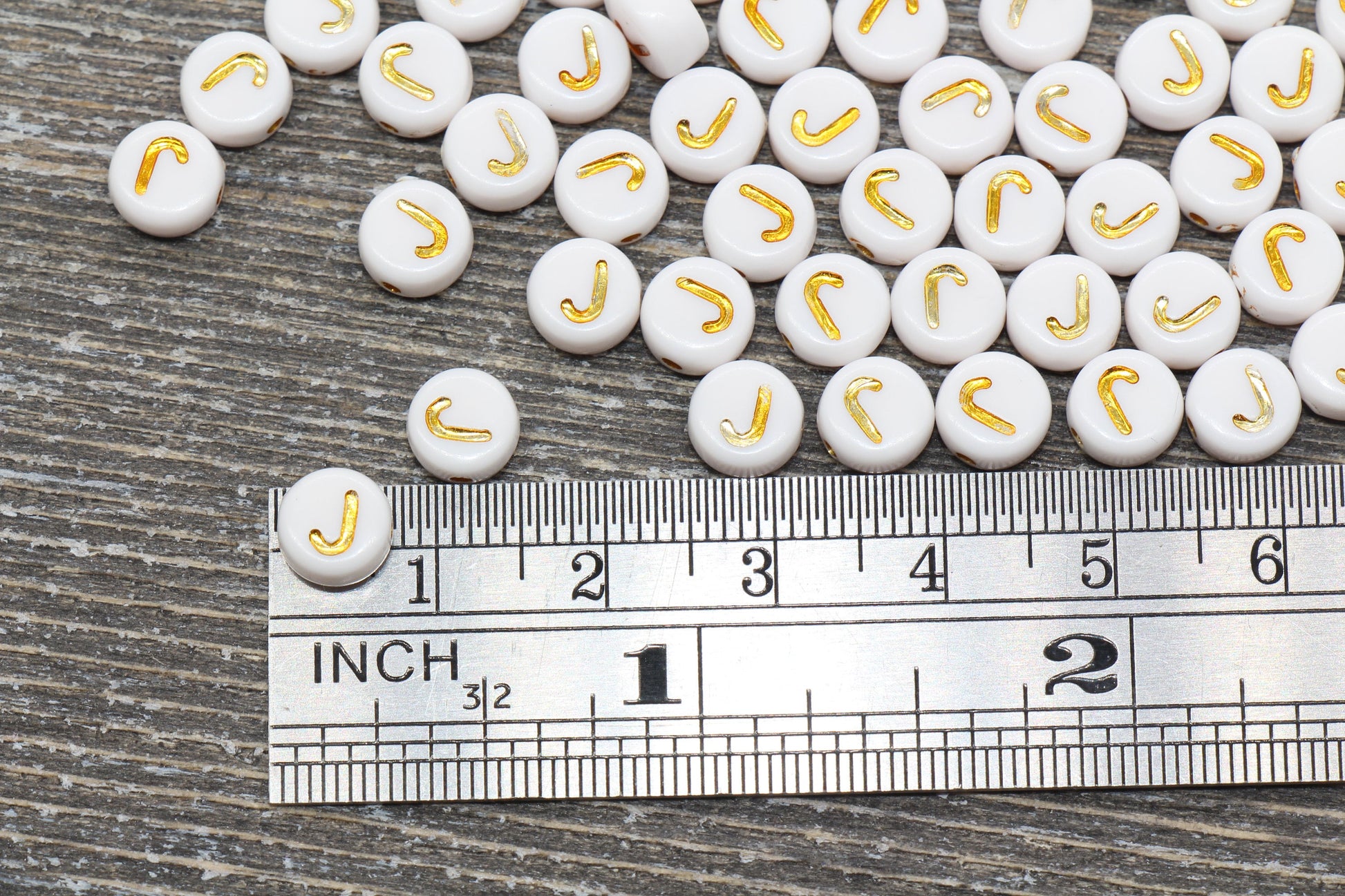 Letter J Alphabet Beads, White and Gold Alphabet Letter Beads, Acrylic Gold Letters Beads, Round Acrylic Beads, Name Initial Beads, Size 7mm