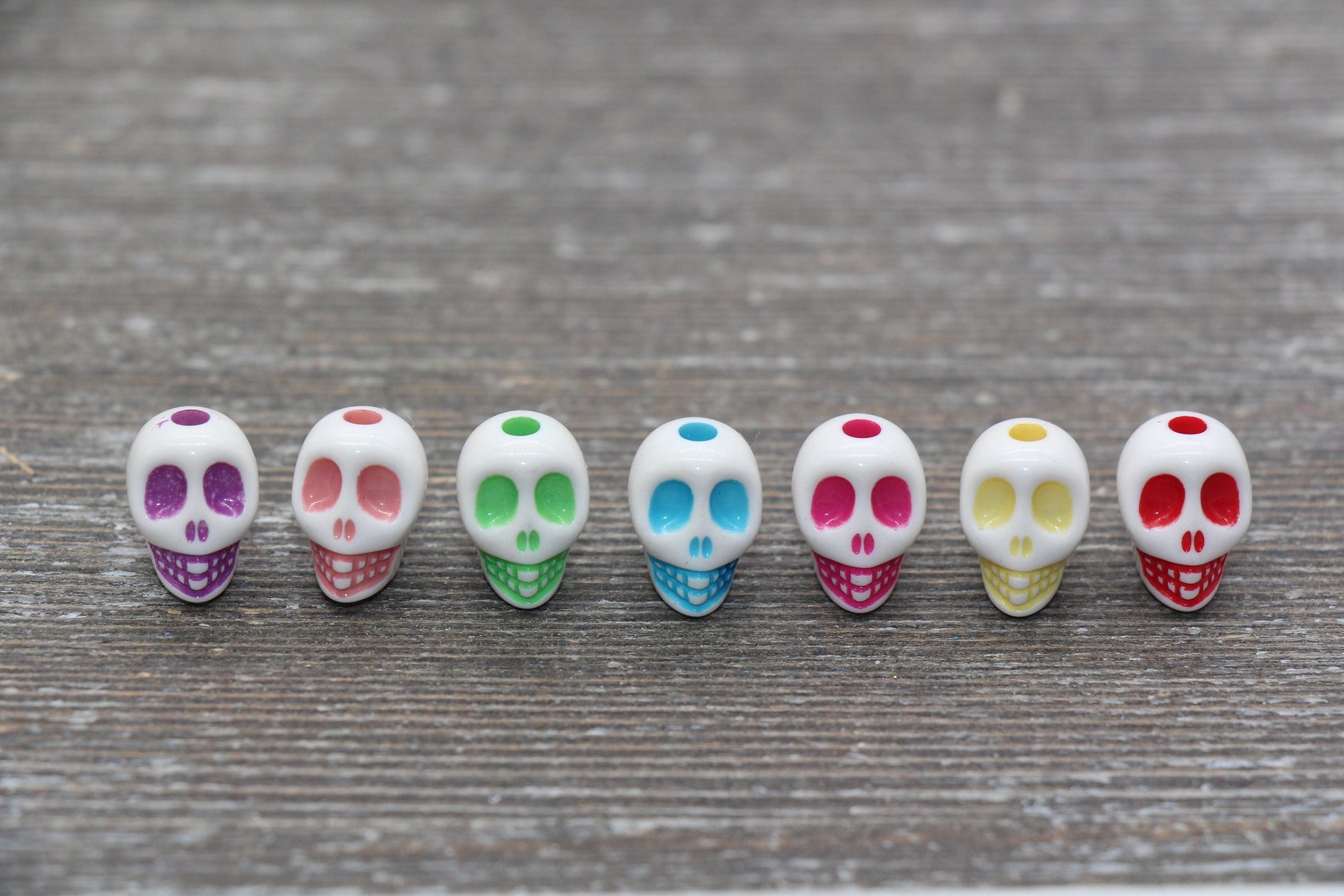 Skull Acrylic Beads, Multicolored Skull Head Acrylic Beads, Plastic Skull Beads, Halloween Skull Beads, 12x9mm #772