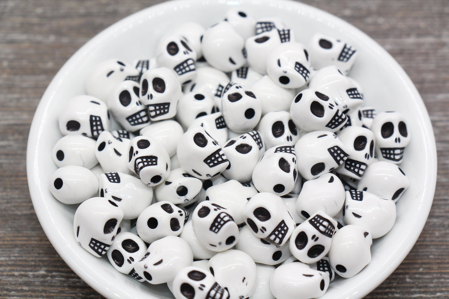 Skull Acrylic Beads, Skull Head Acrylic Beads, Plastic Skull Beads, Halloween Skull Beads, 12x9mm #770