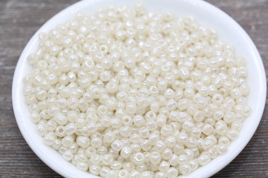 Creamy Glass Seed Beads, 4mm 6/0 Glass Round Seed Beads, Creamy Off White Seed Beads, Glossy Rocailles Beads, Beading Supplies #2069