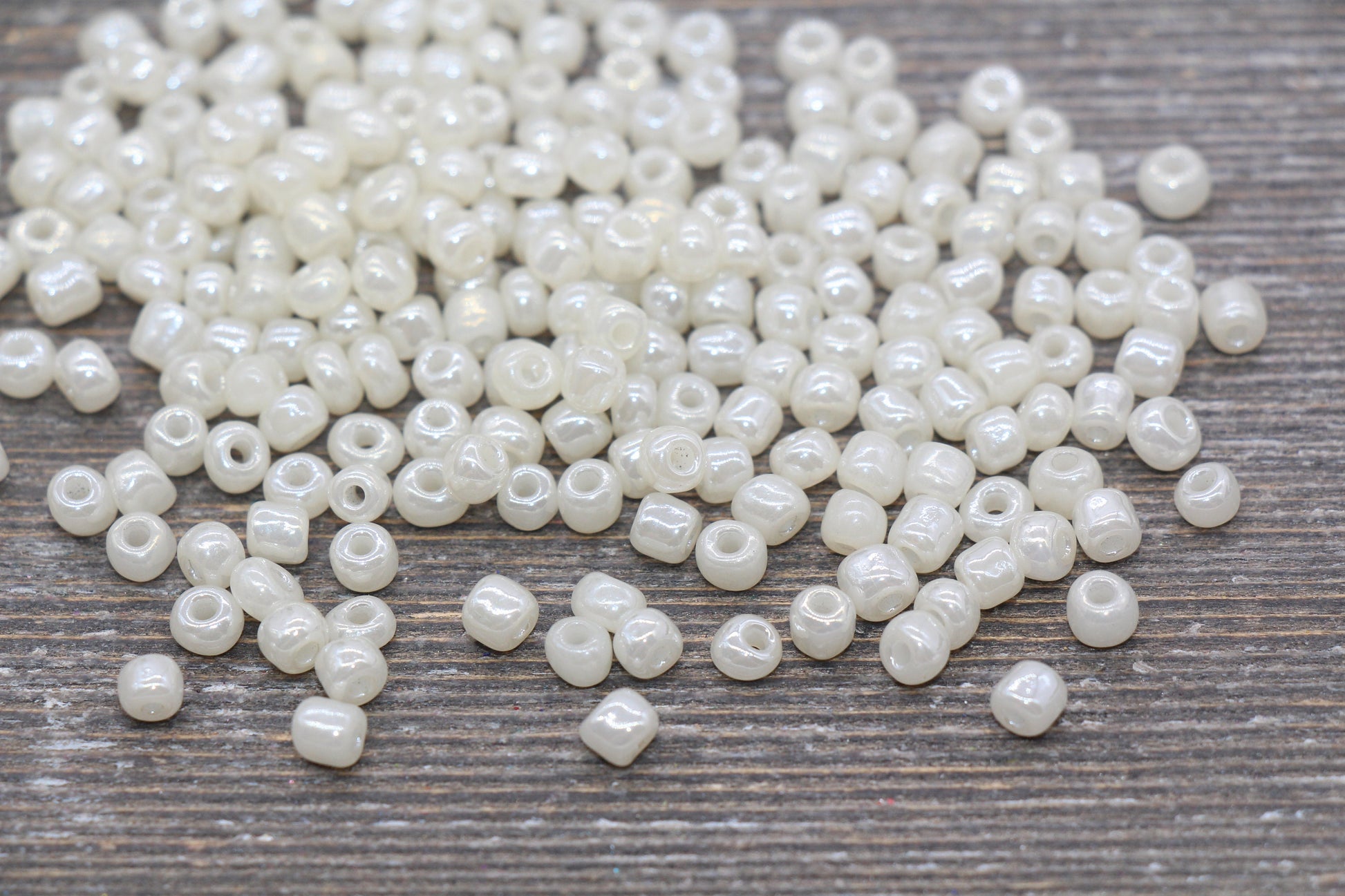 Creamy Glass Seed Beads, 4mm 6/0 Glass Round Seed Beads, Creamy Off White Seed Beads, Glossy Rocailles Beads, Beading Supplies #2069