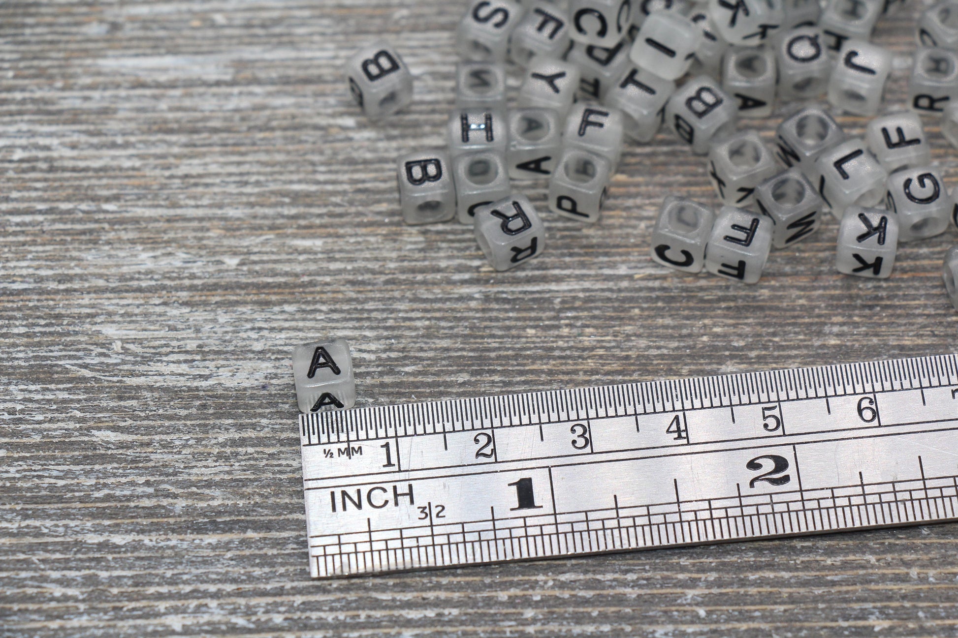 6mm Glow in the Dark Cube Alphabet Beads, Glowing Acrylic Square Letter Beads for Name Bracelet Jewelry Making #290