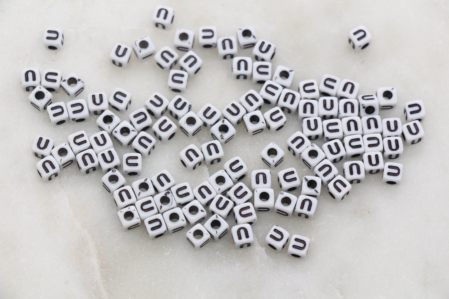 Letter U Cube Beads, White and Black Cube Alphabet Letter Beads, Black Acrylic Letter Beads, Acrylic Square Name Beads, Size 5mm