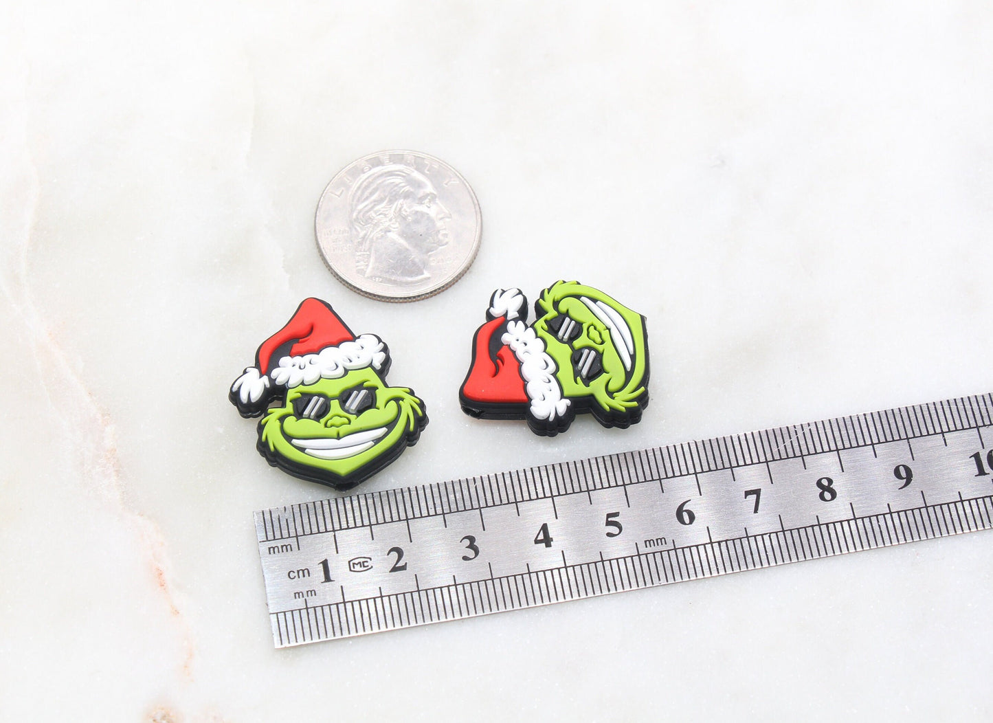 Grinch with Sunglass Silicone Beads, Mean One Christmas Silicone Beads, Chunky Silicone Loose Beads, Christmas Focal Beads #387