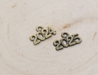 Year 2024 Charms, 2025 Charms, New Year Charms, Graduation Charms, Available in Silver, Rose Gold, Gold, Antique Gold, Bronze.