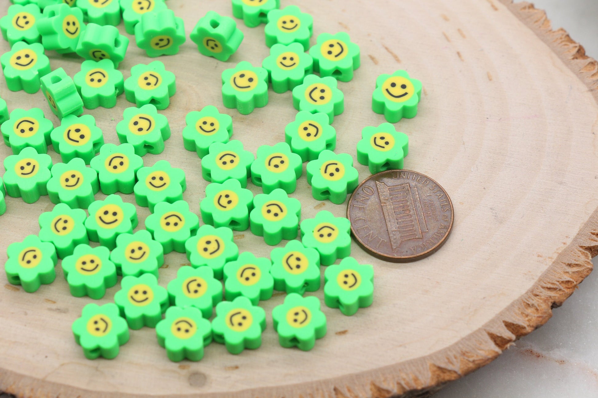 Green Smiley Face Polymer Clay Beads, Flower Shape Smiley Face Fimo Cane Beads, Happy Face Beads, Smiling Face Beads, Bead for Bracelet #330