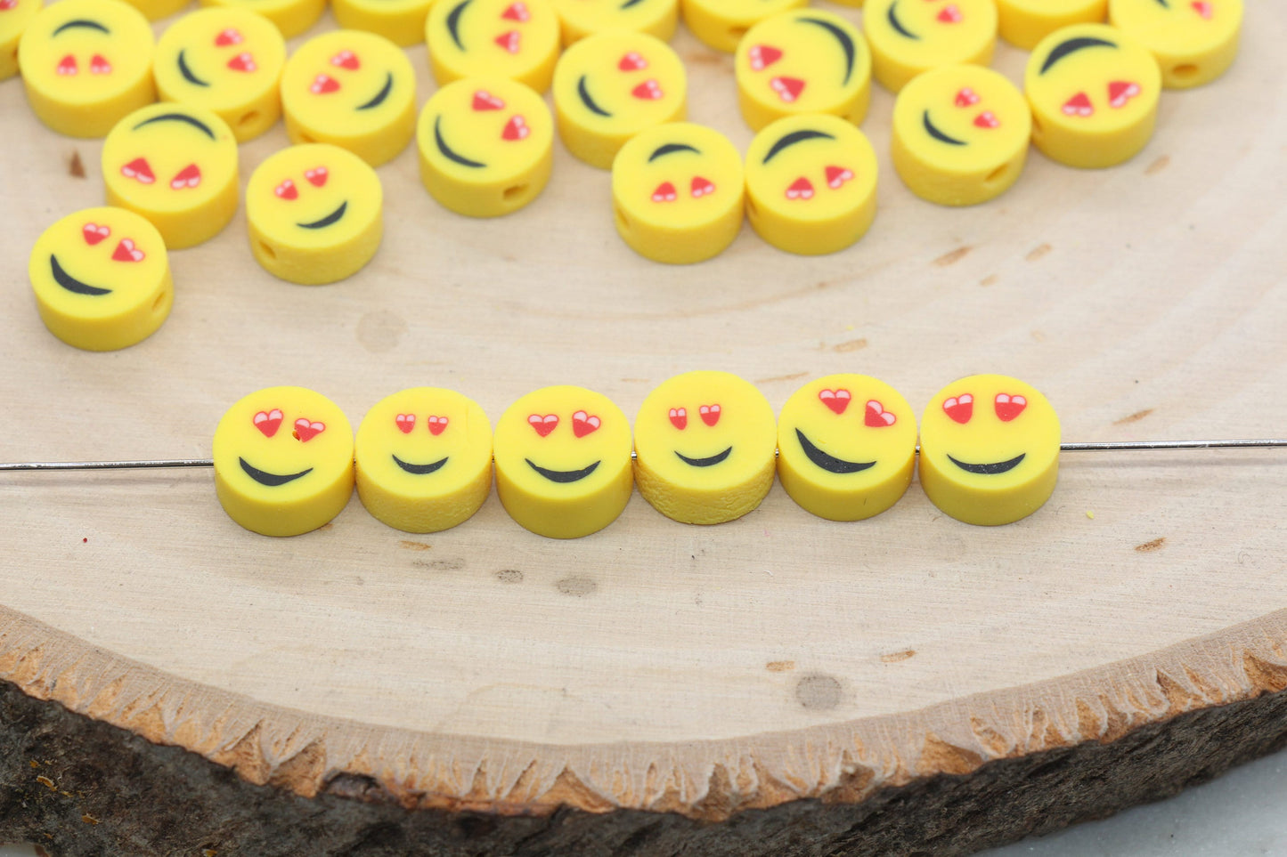 Heart Eye Emoji Polymer Clay Beads, Smiley Face Beads, Yellow Happy Face Beads, Emoji Clay Beads, Bead for Bracelet #442