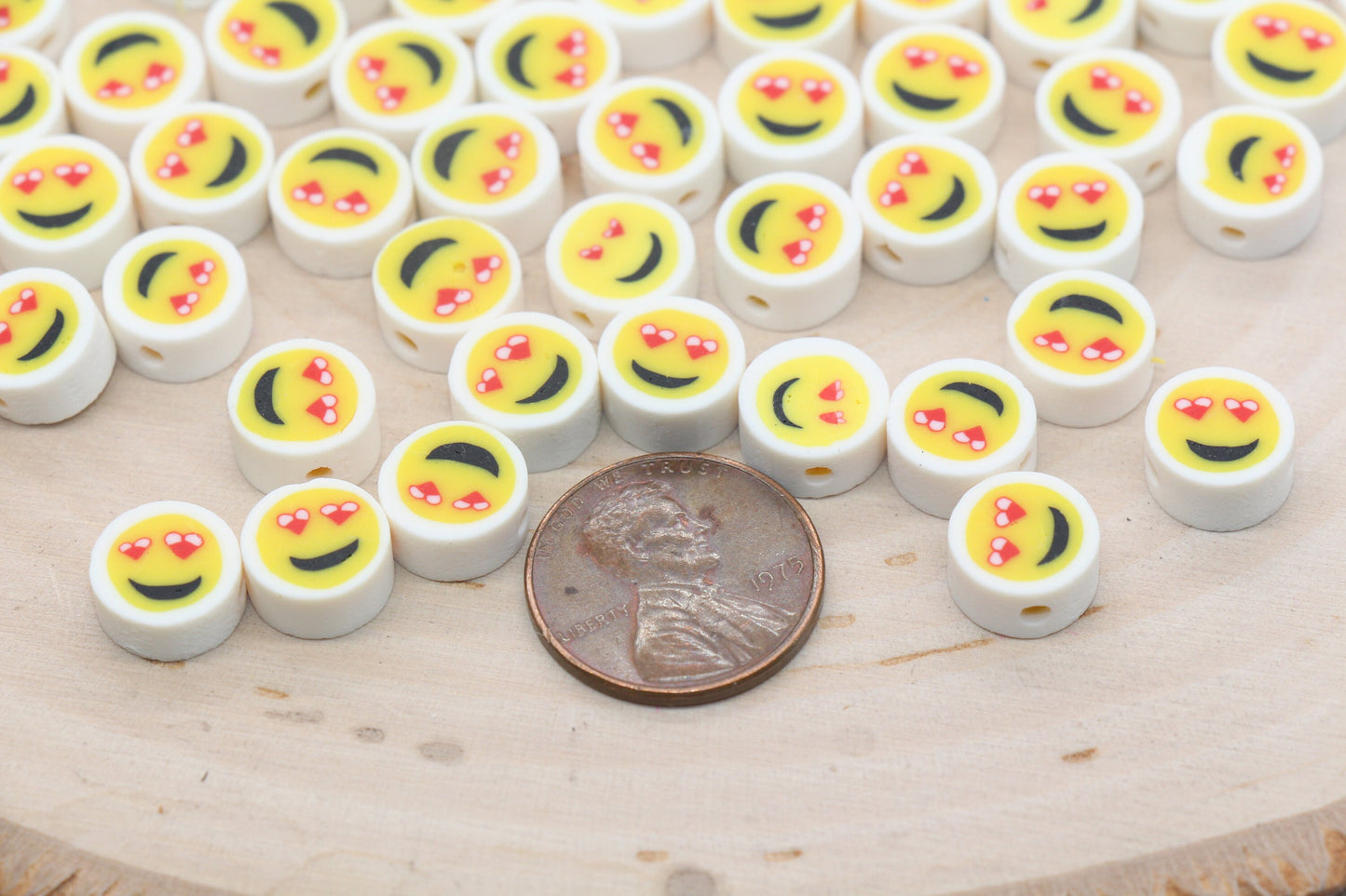 Heart Eye Emoji Polymer Clay Beads, Smiley Face Beads, Yellow Happy Face Beads, Emoji Clay Beads, Bead for Bracelet #443