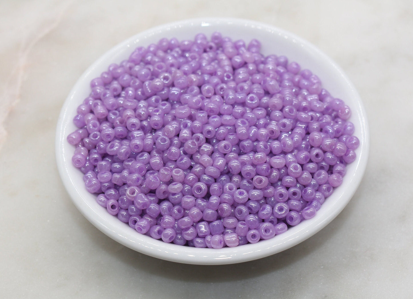 Creamy Glass Seed Beads, 4mm 6/0 Glass Round Seed Beads, Creamy Lavender Purple Seed Beads, Glossy Rocailles Beads, Beading Supplies #2074