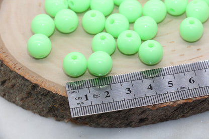 12mm Bright Green Gumball Beads, Round Acrylic Loose Beads, Bubblegum Beads, Chunky Beads, Bubble Gum Smooth Plastic Round Beads #1364