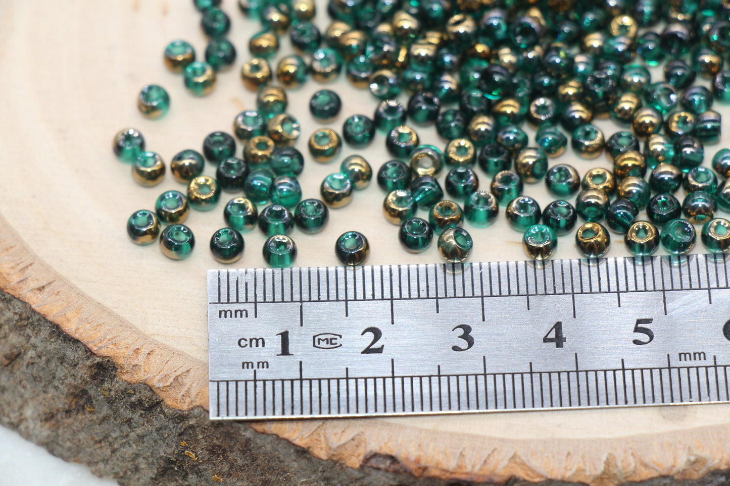 Gold with Green Ombre Glass Beads, 4mm Glass Round Seed Beads, Shiny Seed Beads, Beading Supplies, Beads for Bracelet #3193