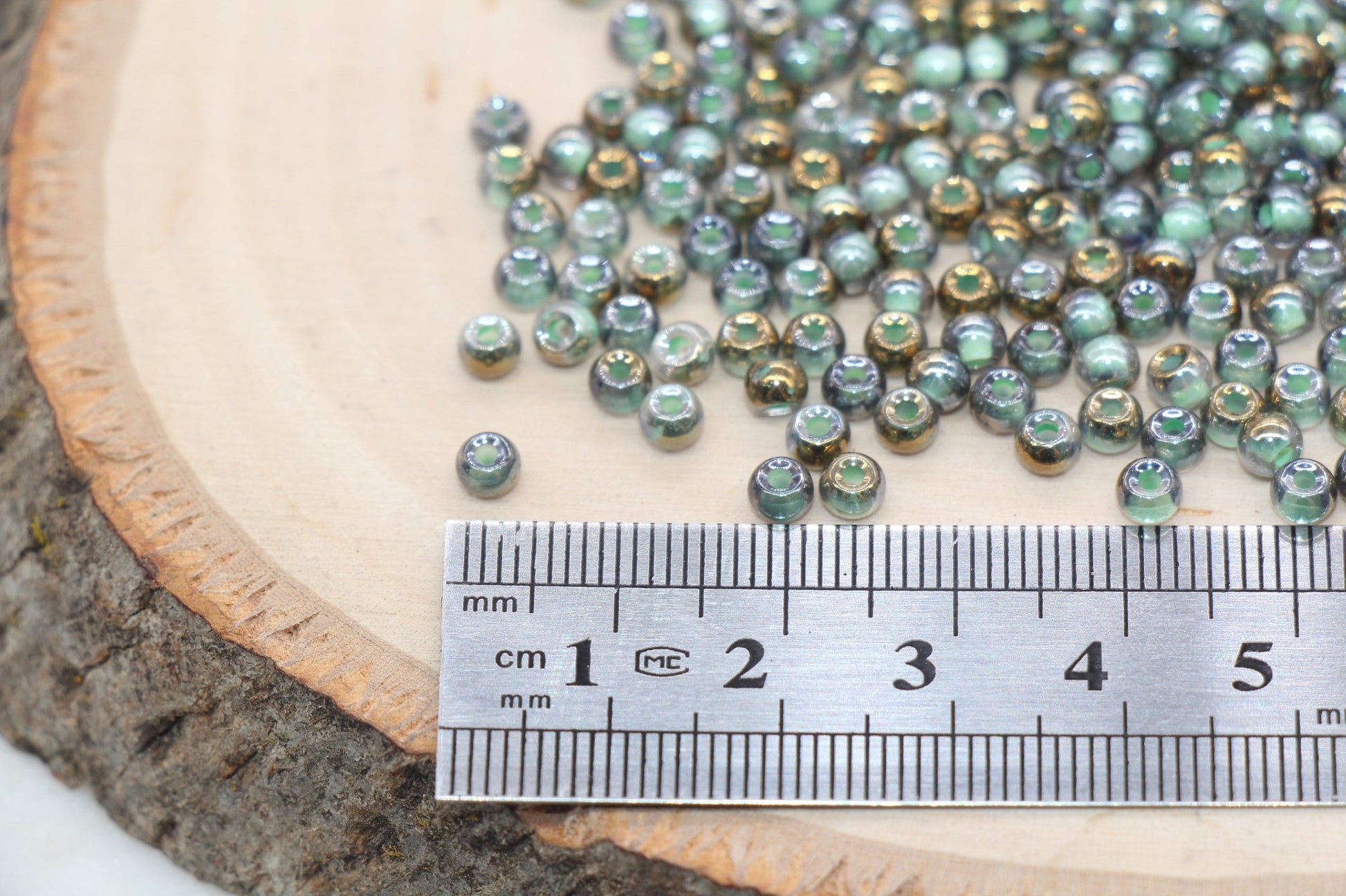 Gold with Mint Green Lining Ombre Glass Beads, 4mm Glass Round Seed Beads, Shiny Seed Beads, Beading Supplies, Beads for Bracelet #3207