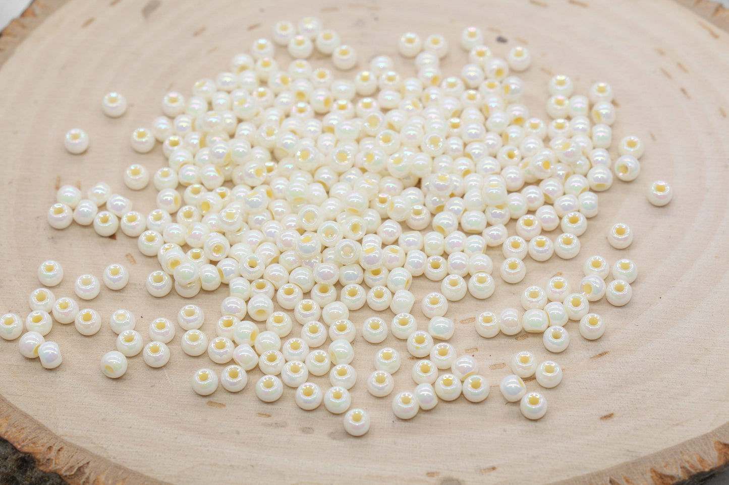 Iridescent Glass Seed Beads, 4mm Shiny Round Glass Seed Beads, Ivory AB Opaque Seed Beads, Rocailles Beads, Beading Supplies #3217