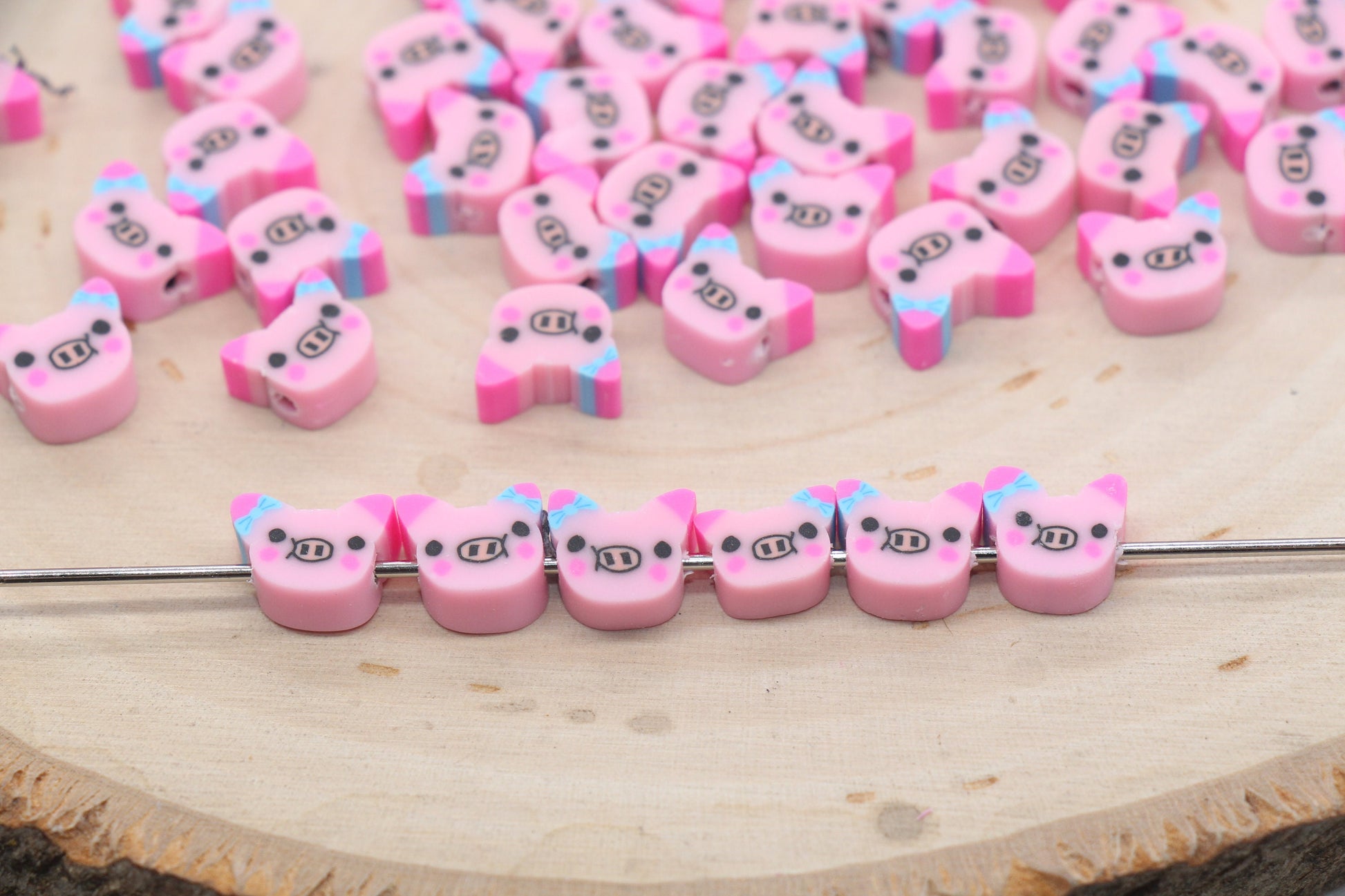 Kawaii Pig Polymer Clay Beads, Pink Cute Pig Clay Beads, Farm Animal Clay Beads, Beads for Bracelet, Jewelry Beads #505