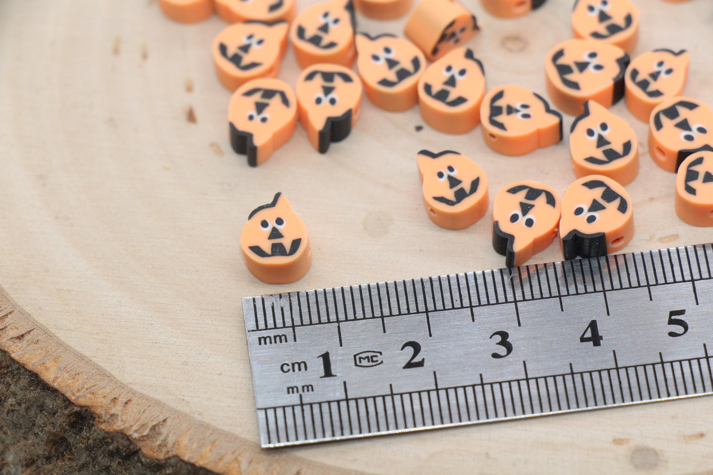 Halloween Pumpkin Beads, Pumpkin Jack O Lantern Clay Beads, Bracelet Beads, Kids Craft Beads #541