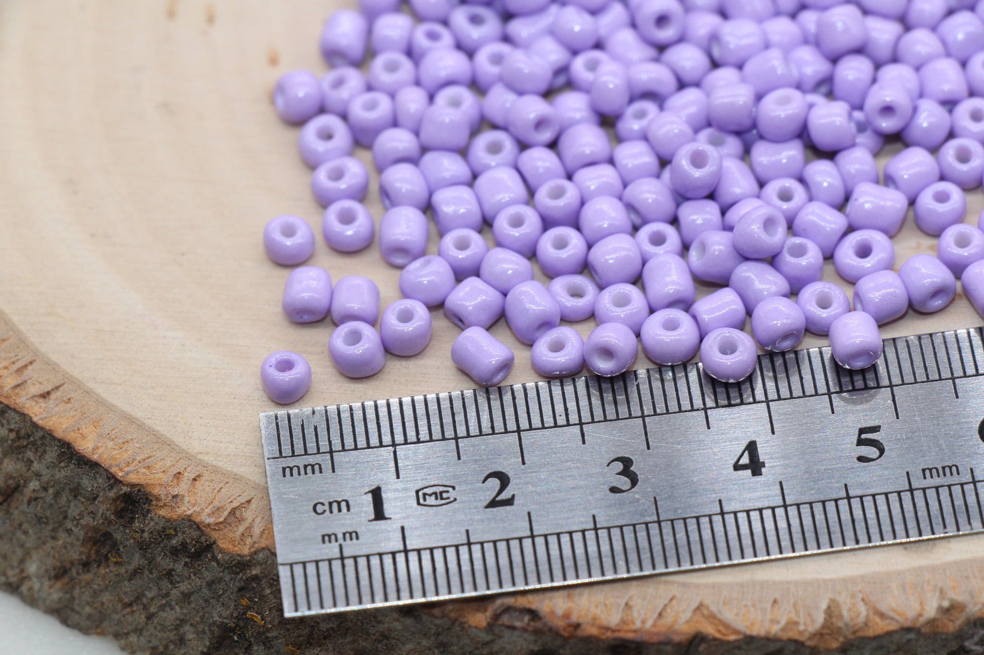 Lavender Purple Glass Seed Beads, 4mm 6/0 Glass Seed Beads, Purple Seed Beads, Rocailles Beads, Bracelet Beads, #1440