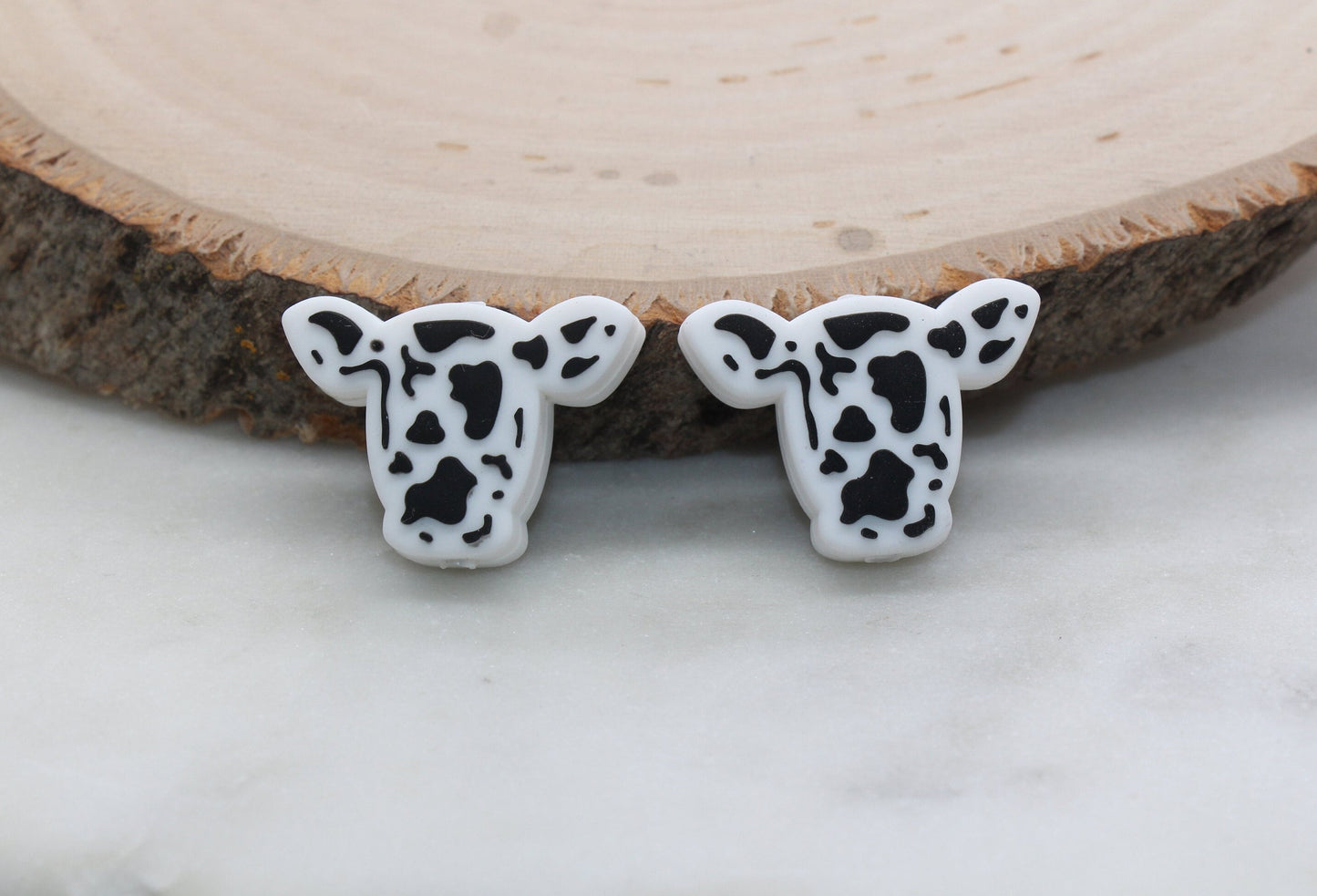 Spotted Cow Silicone Beads, Cow Head Beads, Cow Focal Silicone Beads, Chunky Beads, Silicone Loose Beads, Beadable Pens Beads #500