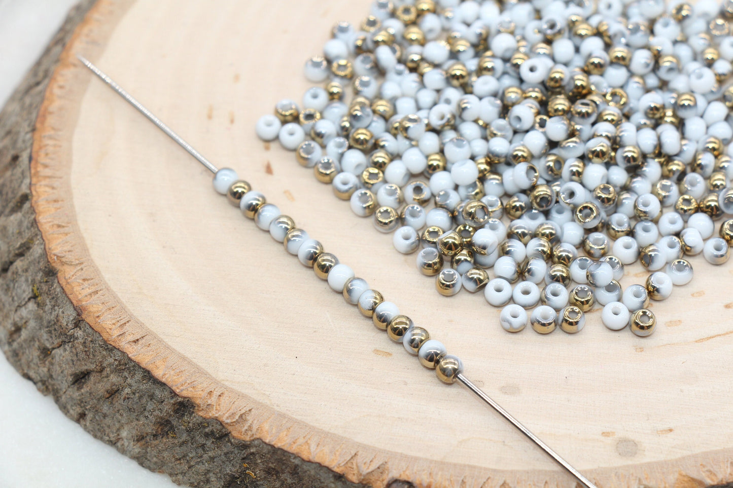 Gold and White Ombre Glass Beads, 4mm Glass Round Seed Beads, Shiny Seed Beads, Beading Supplies, Beads for Bracelet #3206