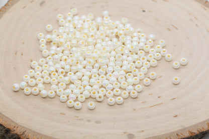 Iridescent Glass Seed Beads, 4mm Shiny Round Glass Seed Beads, Creamy Yellow AB Opaque Seed Beads, Rocailles Beads, Beading Supplies #3226