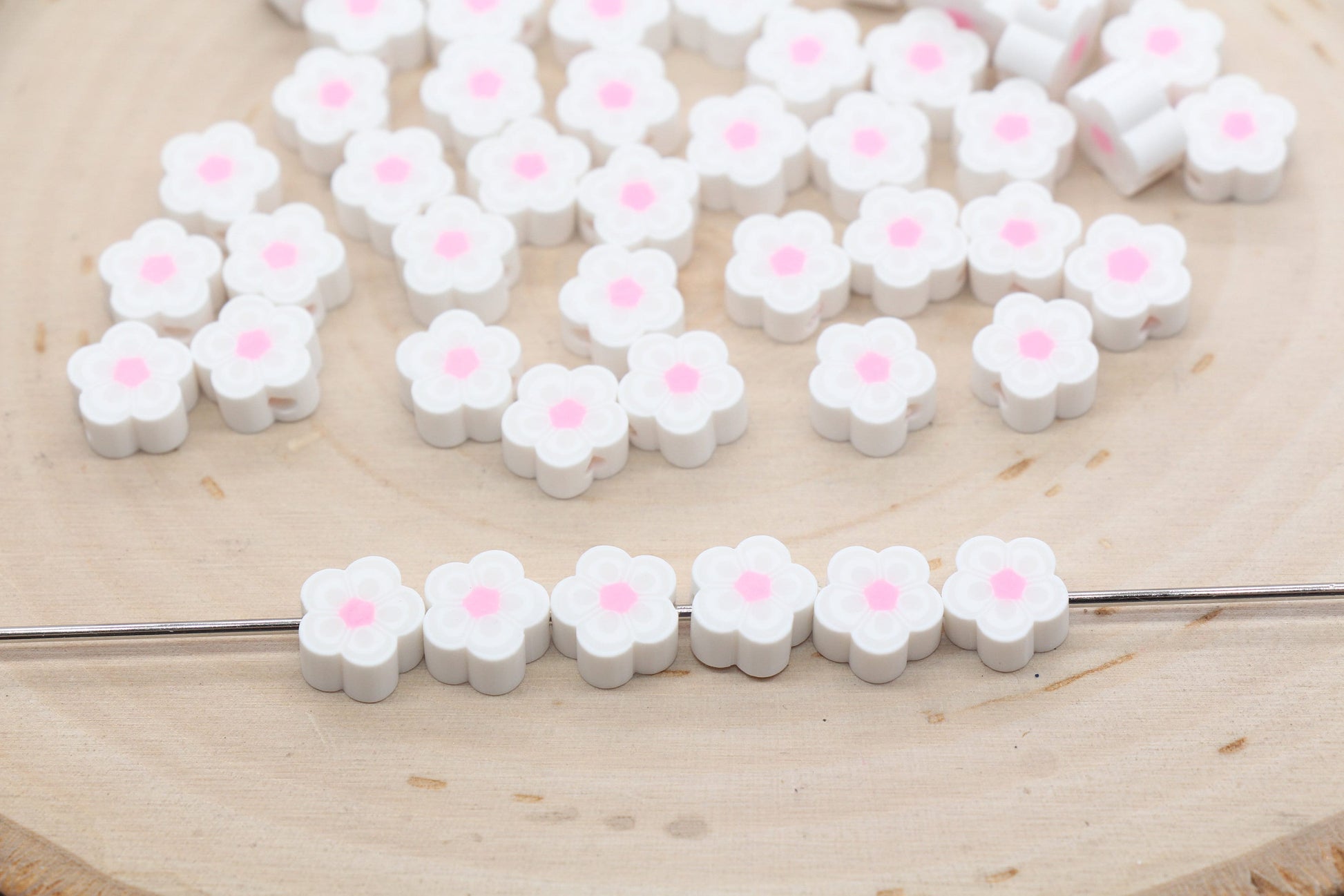 White Flower Polymer Clay Beads, Flower Clay Beads, Flower Shape Beads, Jewelry Beads, Beads for Bracelet, Kids Craft Beads #523