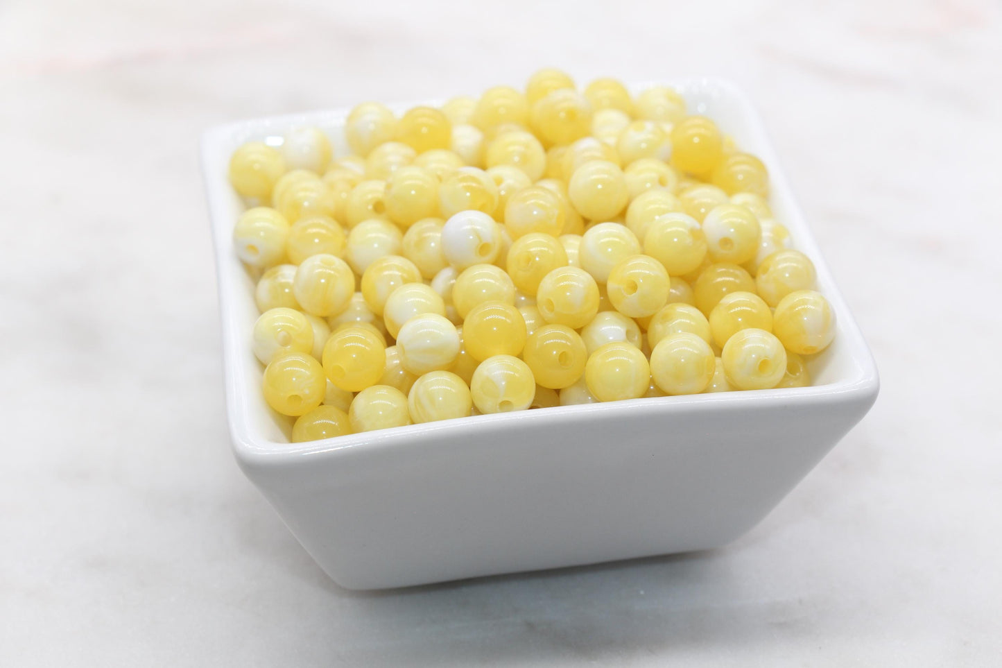 8mm Yellow and White Mix Beads, Acrylic Round Loose Beads, Bubblegum Beads, Chunky Beads, Beads for Bracelet #3311