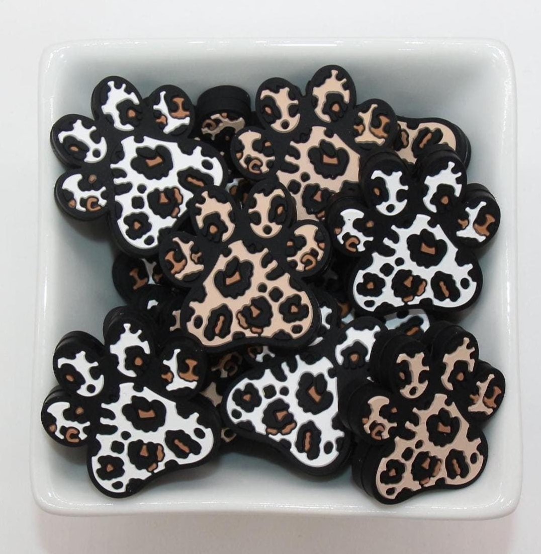 Leopard Paw Focal Beads, Dog Paw Beads, Puppy Focal Beads, Silicone Beads, Beads for Pens #641