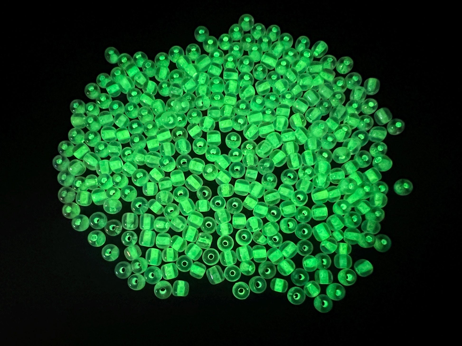 GLOW Glass Beads, 4mm 6/0 Glass Beads, Glow in Dark Iridescent Beads with Yellow Lining Beads, Rocailles Beads, Beading Supplies #3329