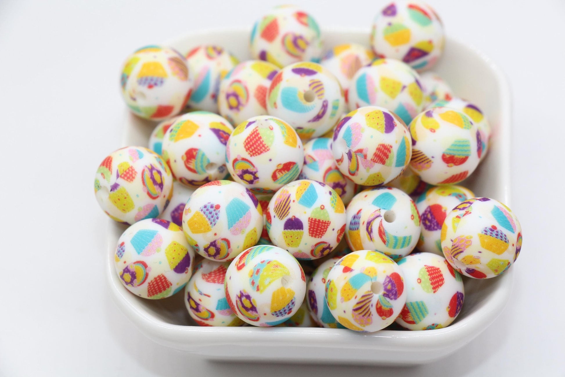 15mm Sweet Treats Printed Beads, Cupcake Printed Silicone Beads, Round Bubblegum Beads, Beads for Pens, Beads for Bracelets #S96