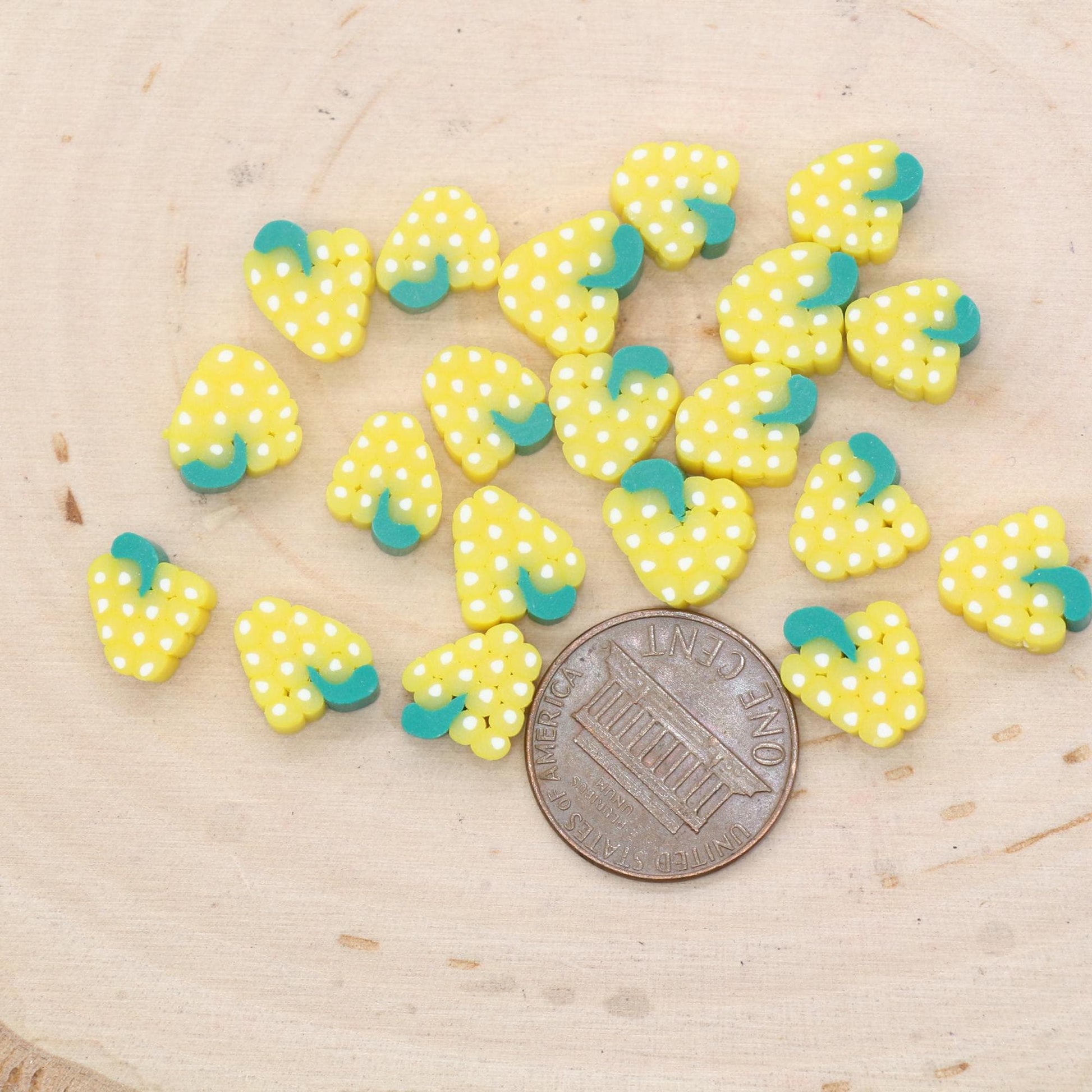 Grape Beads, Fruit Clay Beads, Yellow Grapes Beads, Polymer Clay Beads, Jewelry Beads, Beads for Bracelet #674