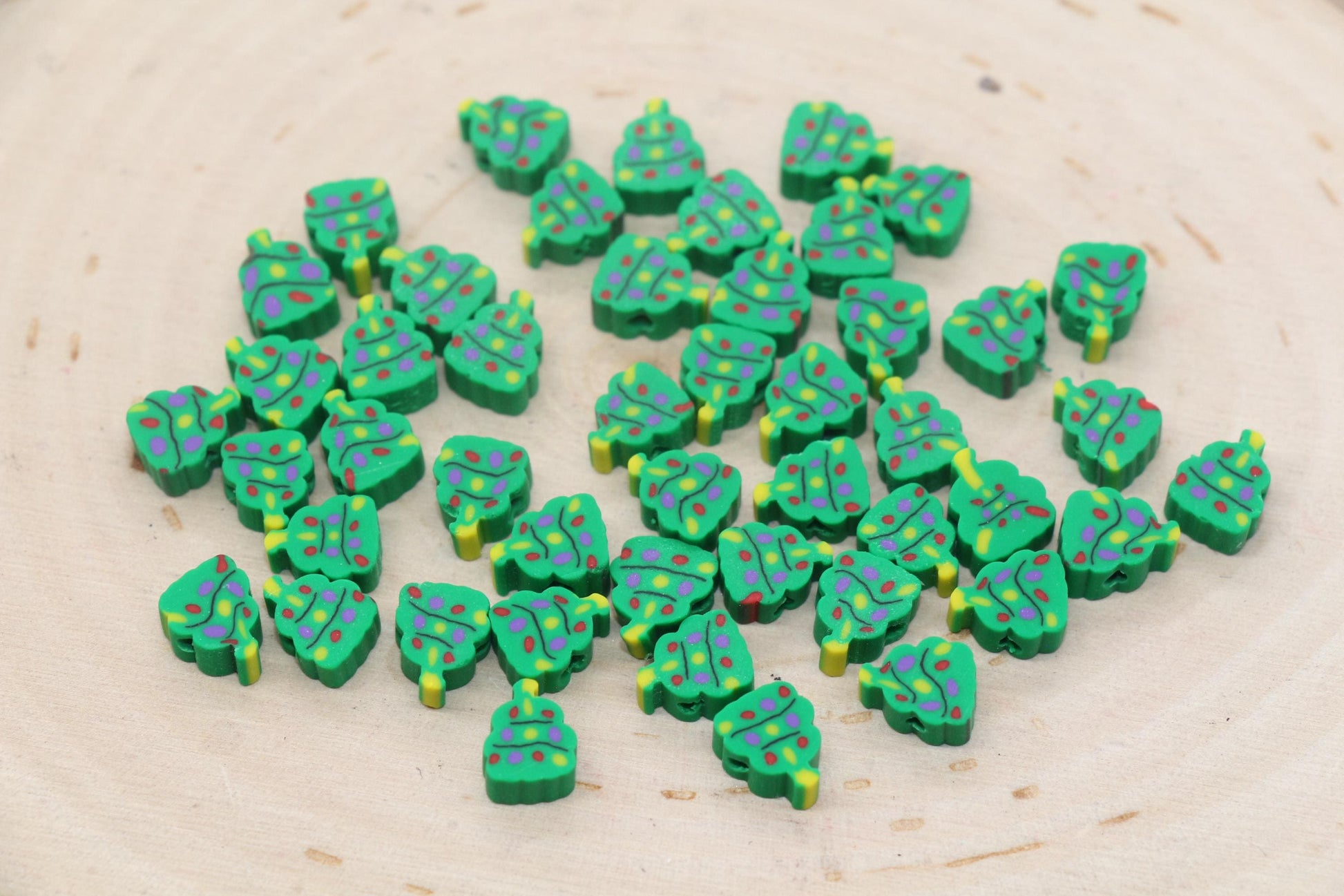 Green Christmas Tree Clay Beads, Holiday Themed Clay Beads, Xmas Tree Polymer Clay Beads, Clay Jewelry Beads, Beads for Bracelet #658