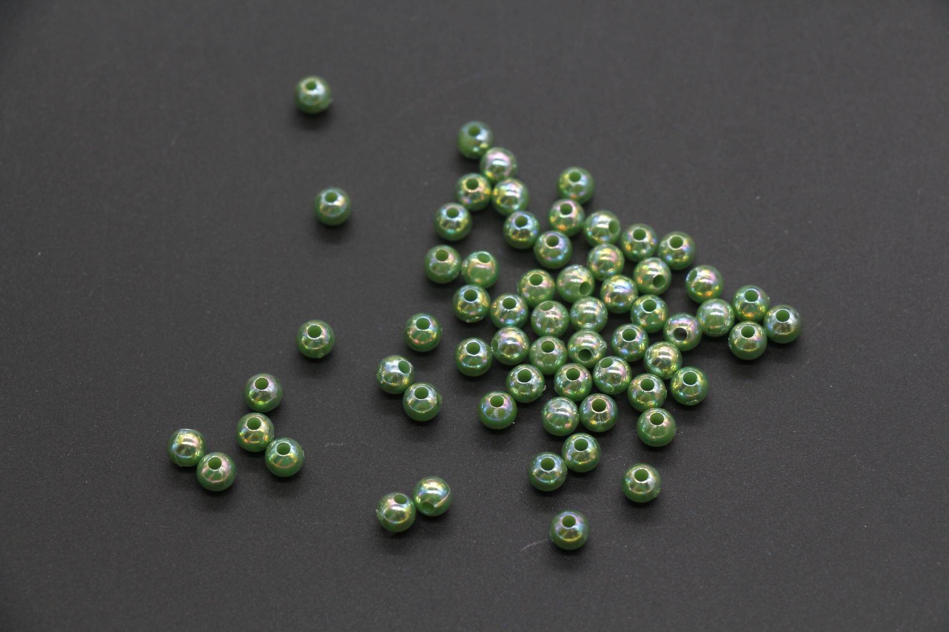 4mm Green AB Beads, Iridescent Beads, Round Spacer Beads, Bubblegum Beads, Beads for Bracelets, Plastic Beads, Jewelry Making Beads #639