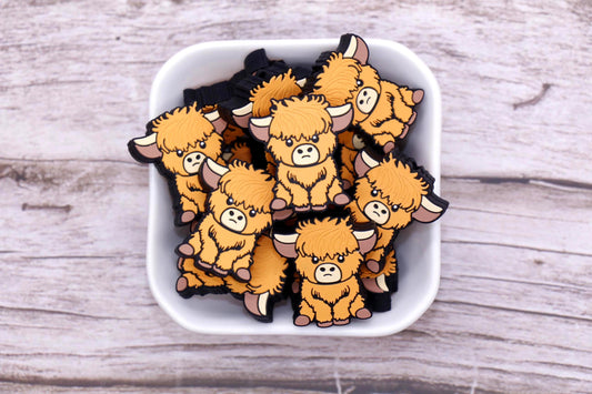 Highland Cow Silicone Focal Beads, Cute Animal Beads for Jewelry Making, Cow Beads for Bracelets, Keychains, DIY Craft Supplies #912