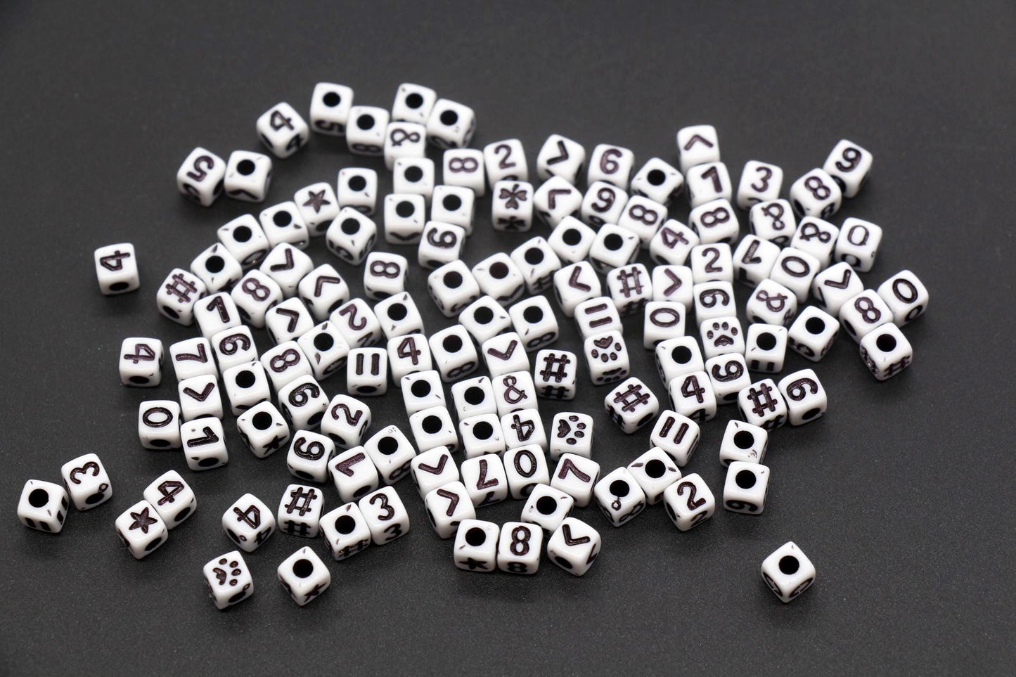 5mm White Black Clover Acrylic Symbol Beads #725