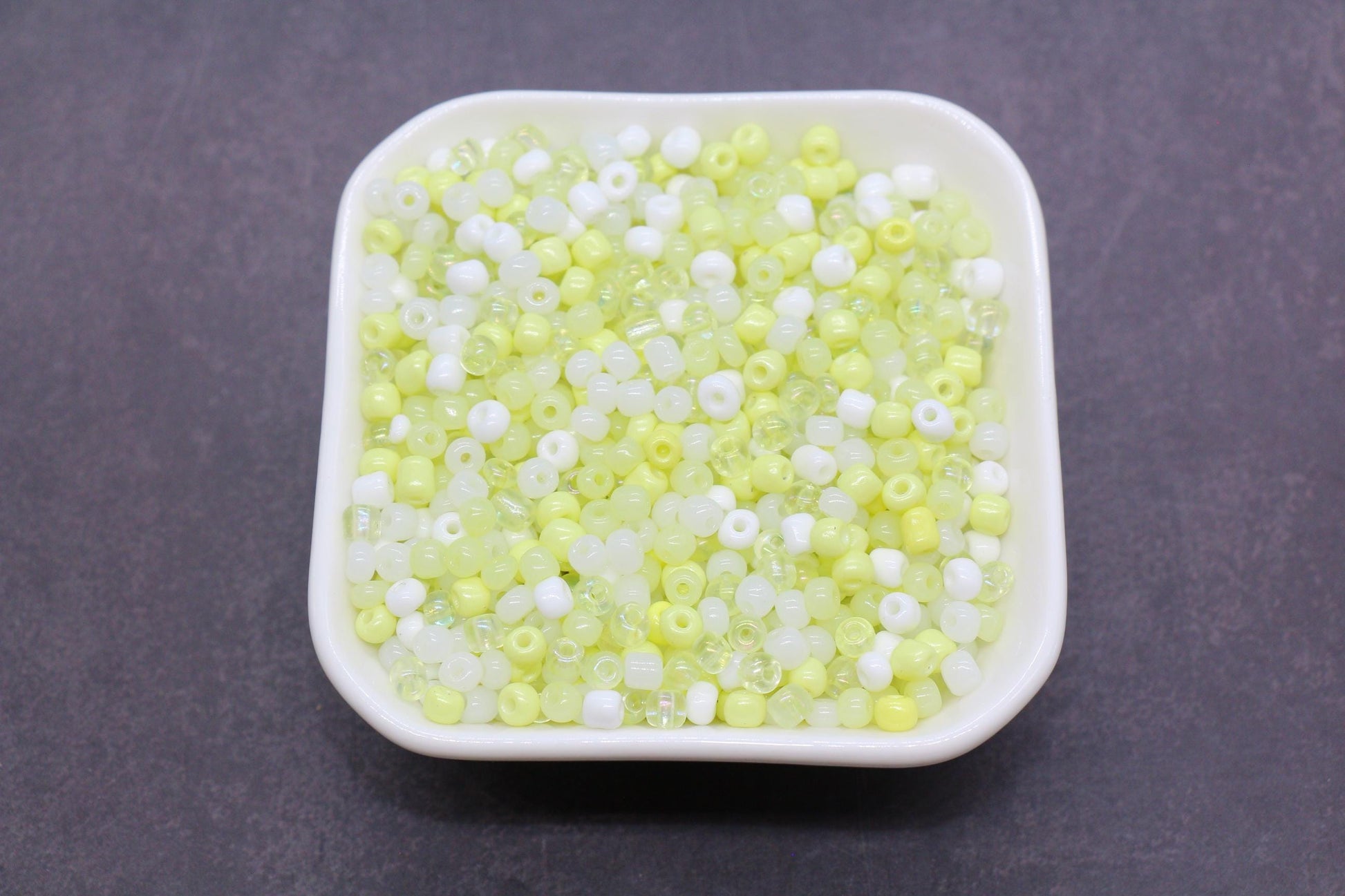 Mix Glass Seed Beads, Size 4mm 6/0 Glass Seed Beads, Yellow and White Mix Seed Beads, Rocailles Beads, Bracelet Beads #3664
