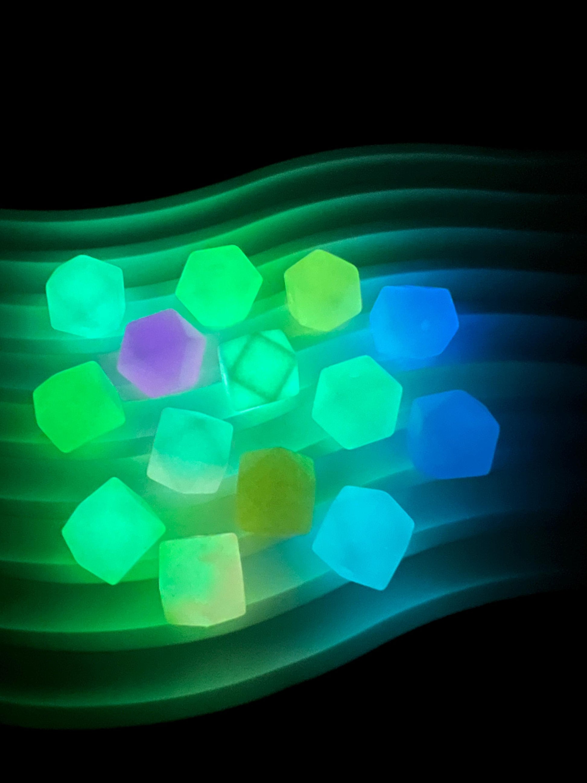 Glow in the dark Hexagon Silicone Beads for DIY Jewelry Making, 14mm Geometric Beads for Bracelets, Keychains, Bulk Craft Supplies