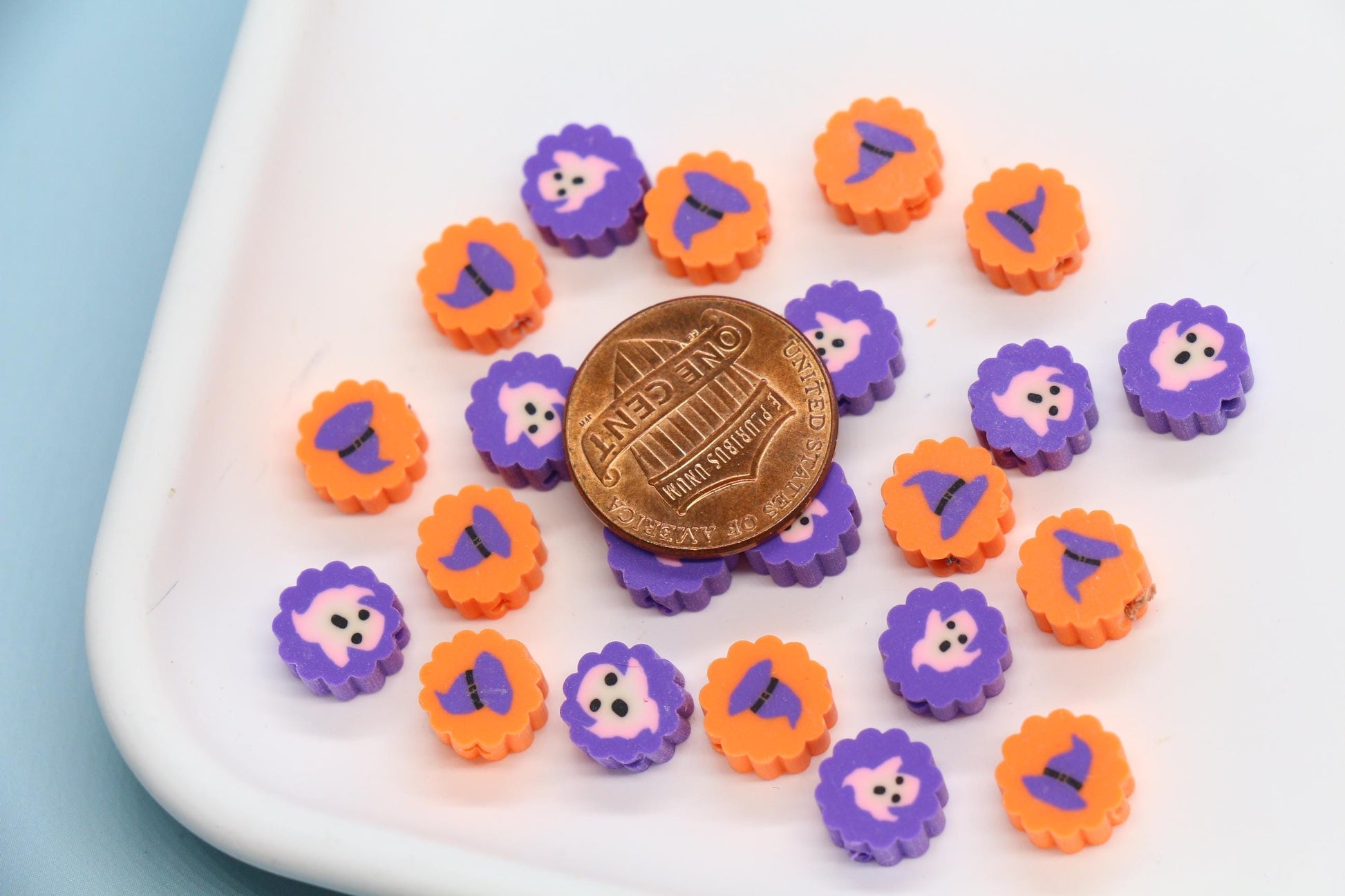 Halloween Polymer Clay Beads, Ghost & Witch Hat Round Beads for Jewelry Making, Halloween Bracelet Supplies, Fall Craft Accessories