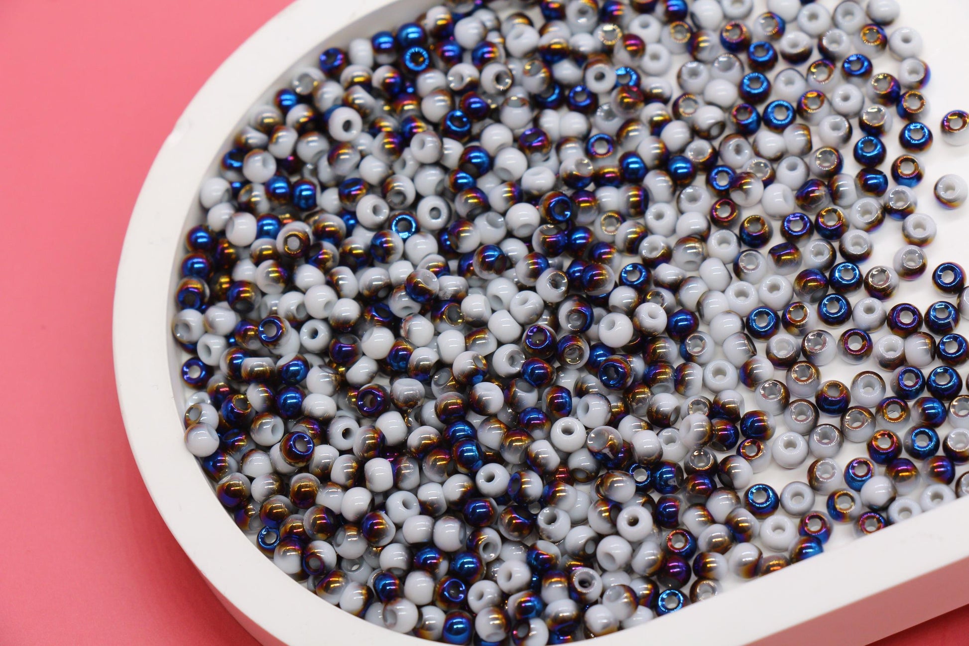 Metallic Blue and White Ombre Glass Seed Beads 4mm, Shiny Round Beads for Jewelry Making, Seed Beads, Beading Supplies #3117