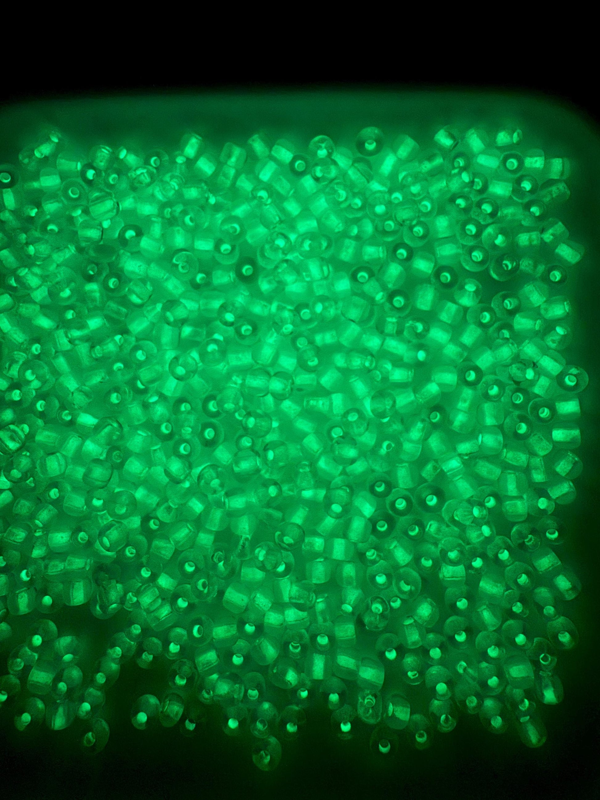 4mm Glow in the dark Glass Beads, Transparent Blue Lined Beads #2300