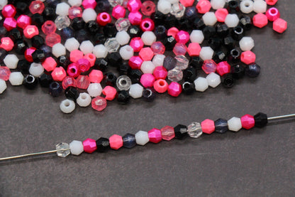 4mm Pastel Pink Black Mix Faceted Beads, Acrylic Plastic Beads for Jewelry Making #3415