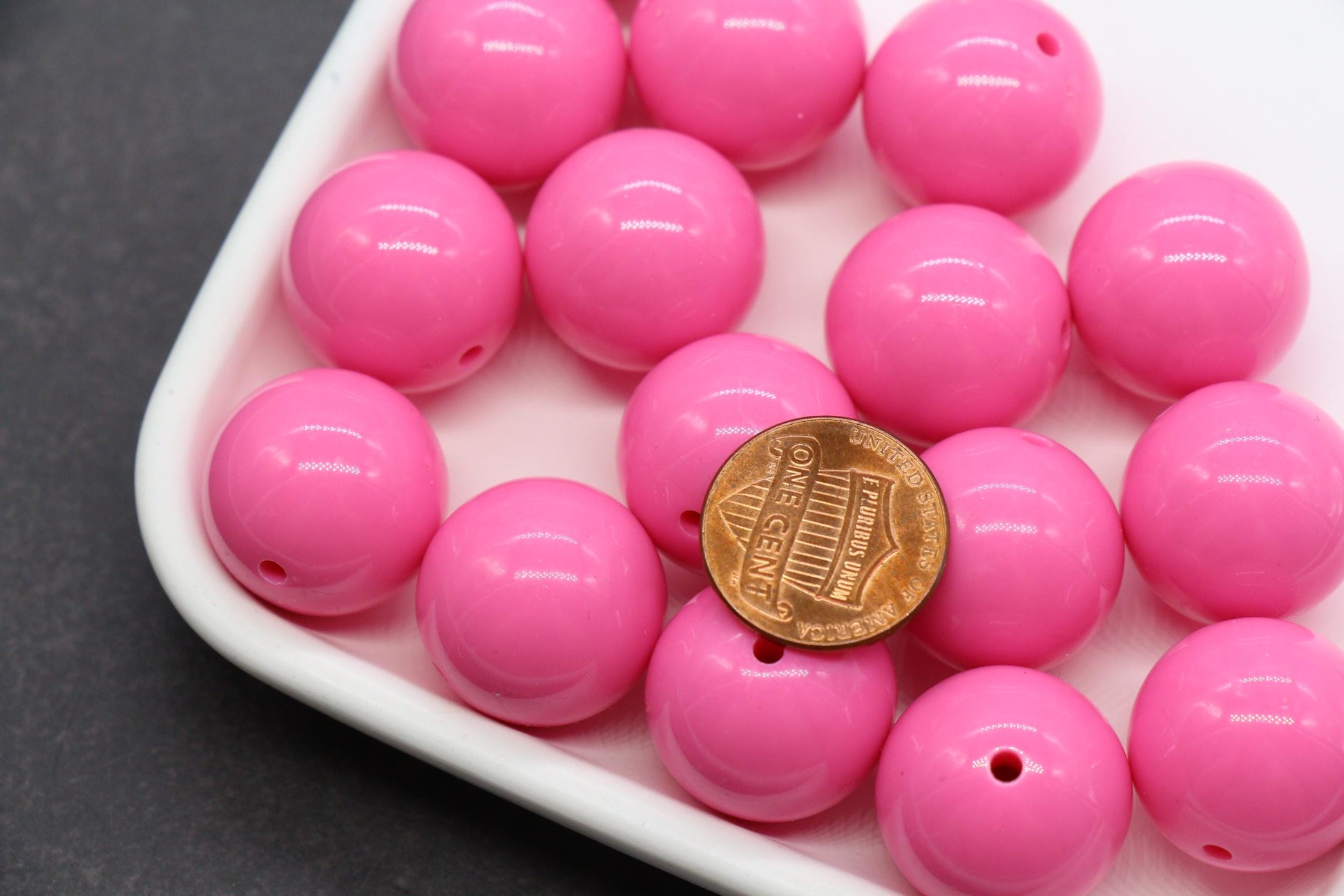 20mm Pink Plastic Gumball Beads, Large Chunky Round Beads, Bubblegum Beads for Jewelry Making