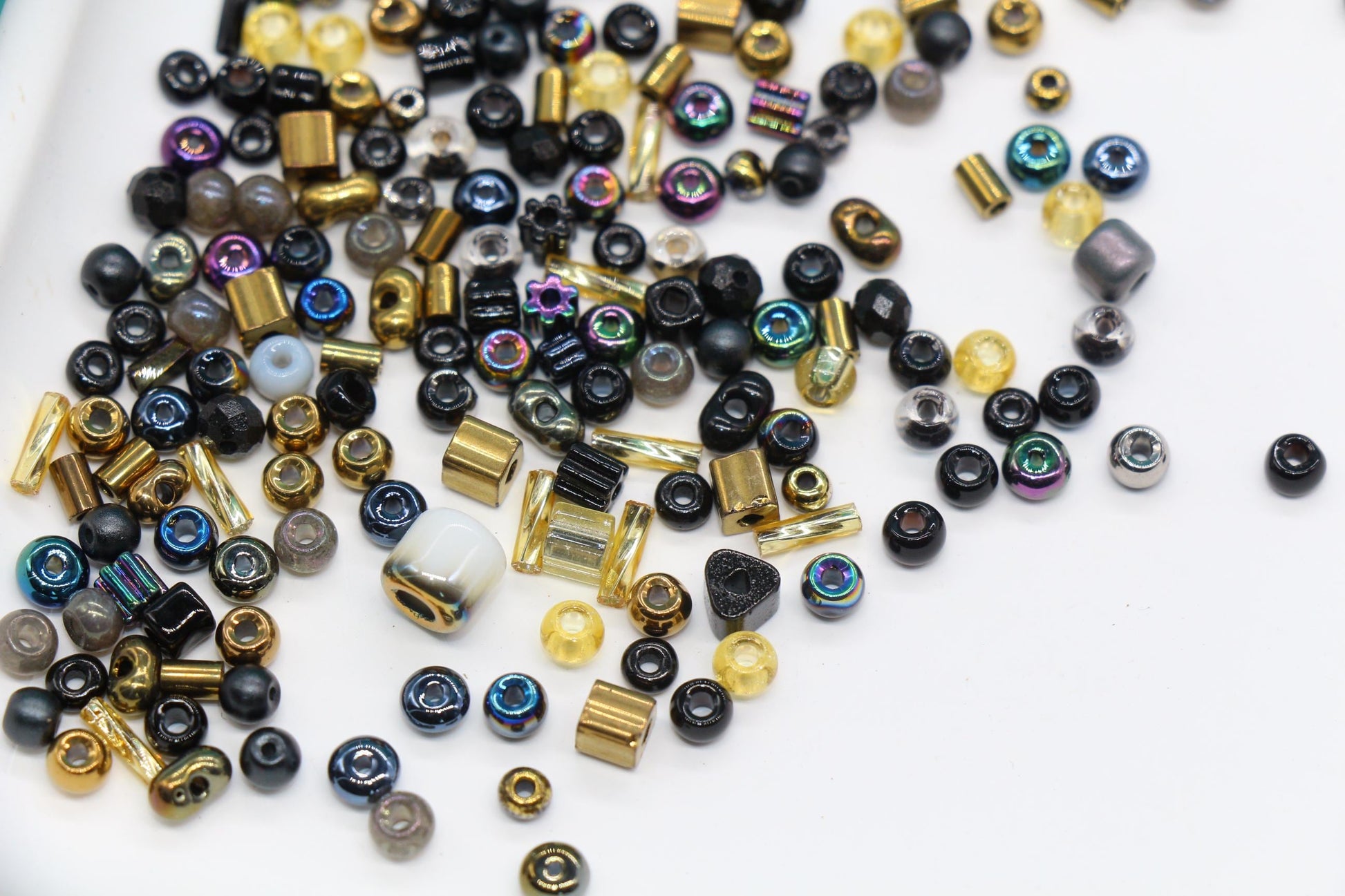 Black & Gold Glass Beads Mix, 4mm Assorted Glass Beads for DIY Jewelry #2287