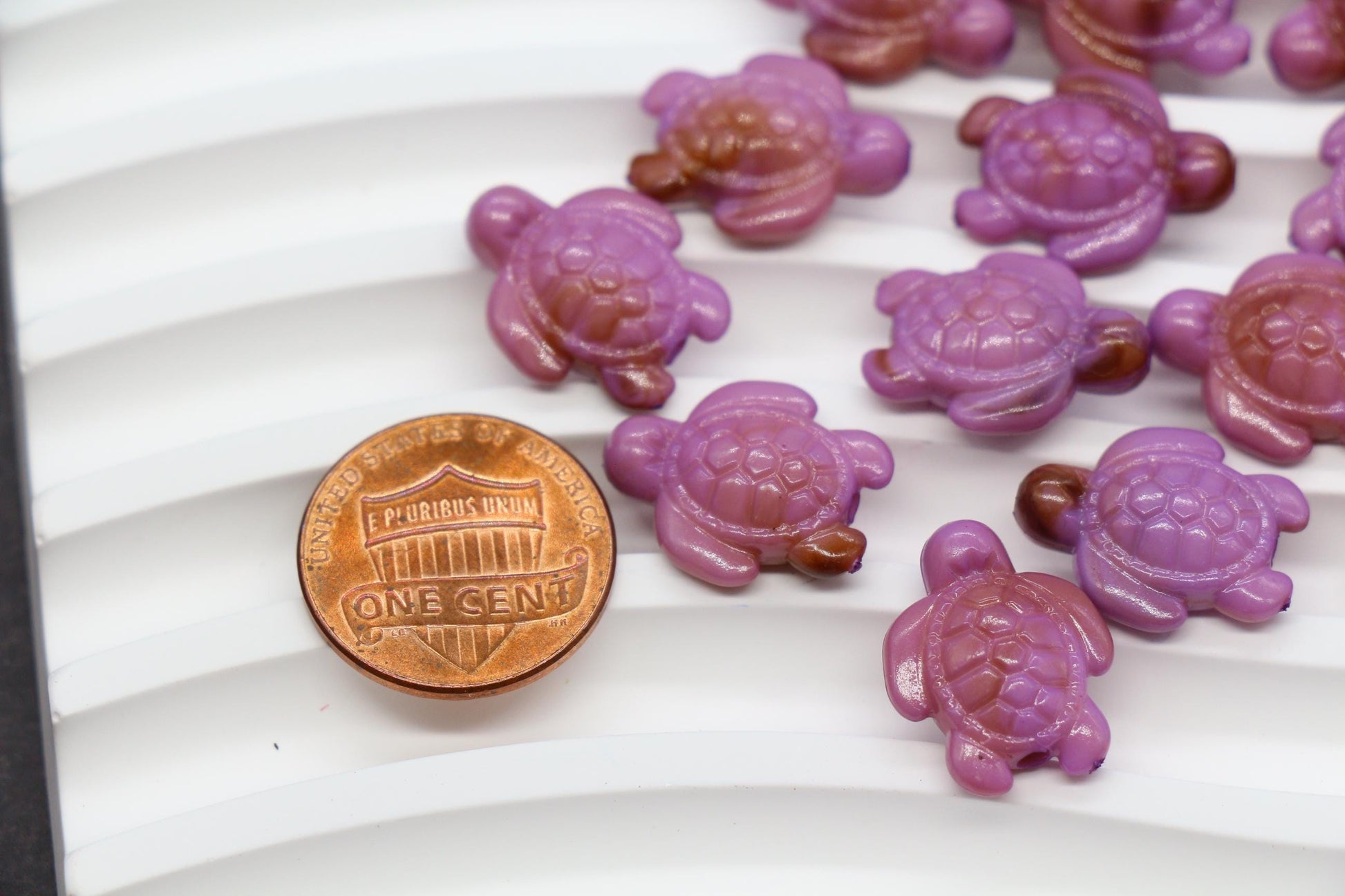 14mm Sea Turtle Beads, Marbled Acrylic Turtle Beads, Ocean Animal Beads for Jewelry Making #3916