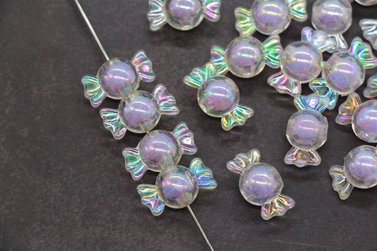 16mm Iridescent Candy Beads, Lavender Aurora AB Plastic Beads #3926