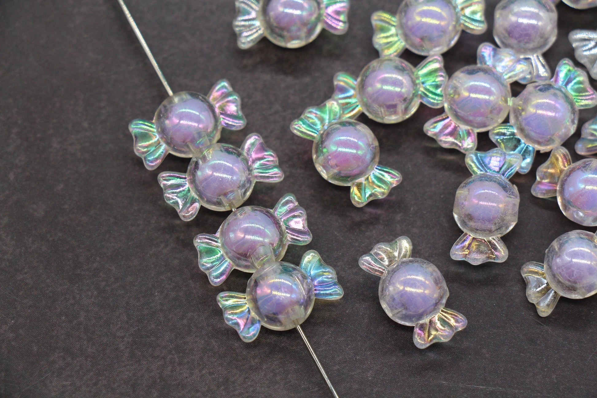 16mm Iridescent Candy Beads, Lavender Aurora AB Plastic Beads #3926