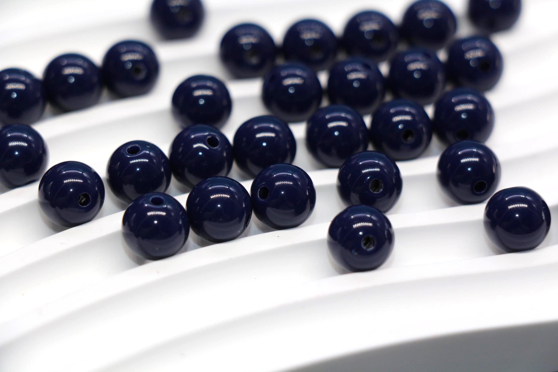 10mm Navy Round Beads, Plastic Gumball Beads for Bracelets & DIY Jewelry
