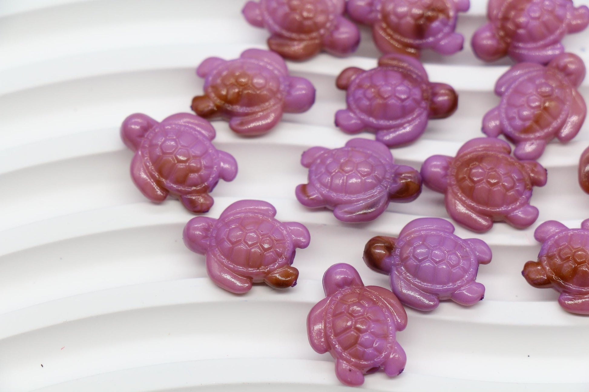 14mm Sea Turtle Beads, Marbled Acrylic Turtle Beads, Ocean Animal Beads for Jewelry Making #3916